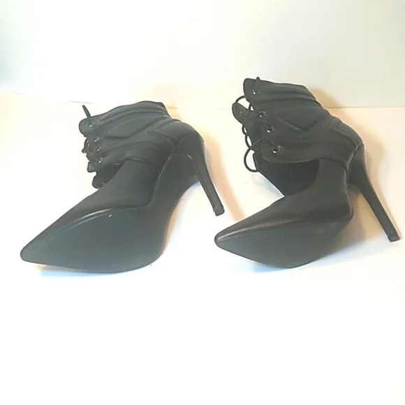 Isabella Rue Lace Up Heels Size 9 - Picture 4 of 10